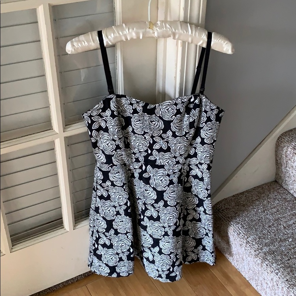 Forever 21 Black & White Floral Dress